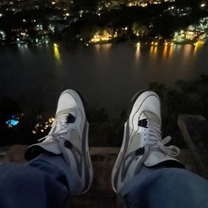 Meet your Posher, Emmanuel